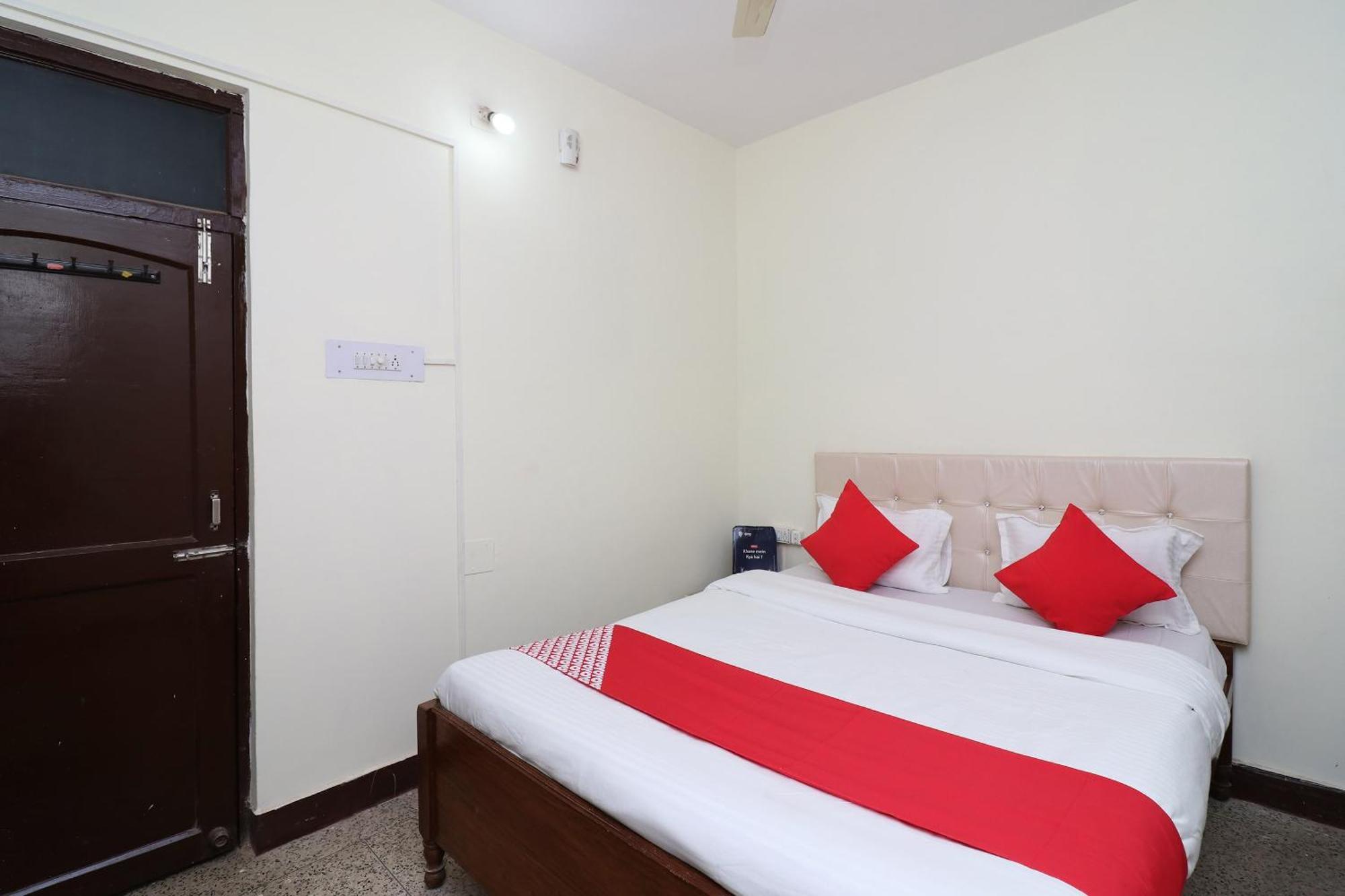 Hotel Shreya Bhubaneswar Exterior photo